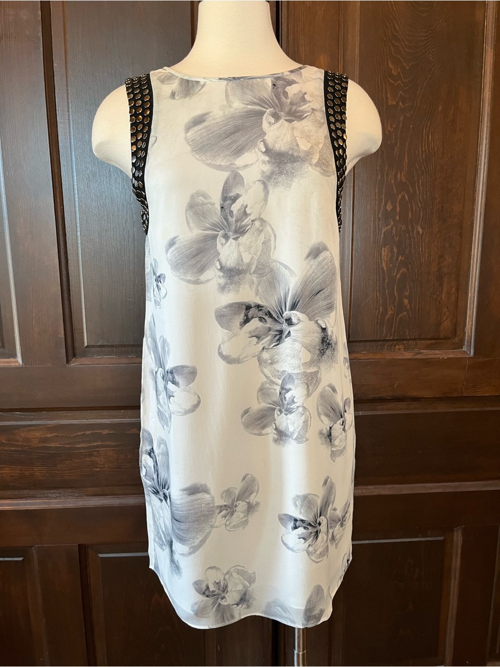 Haute Hippie Studded B/W Floral Shift Dress Silk